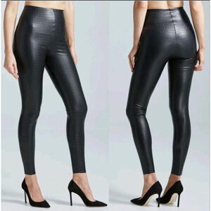 COMMANDO Black High Rise Faux Leather Leggings M